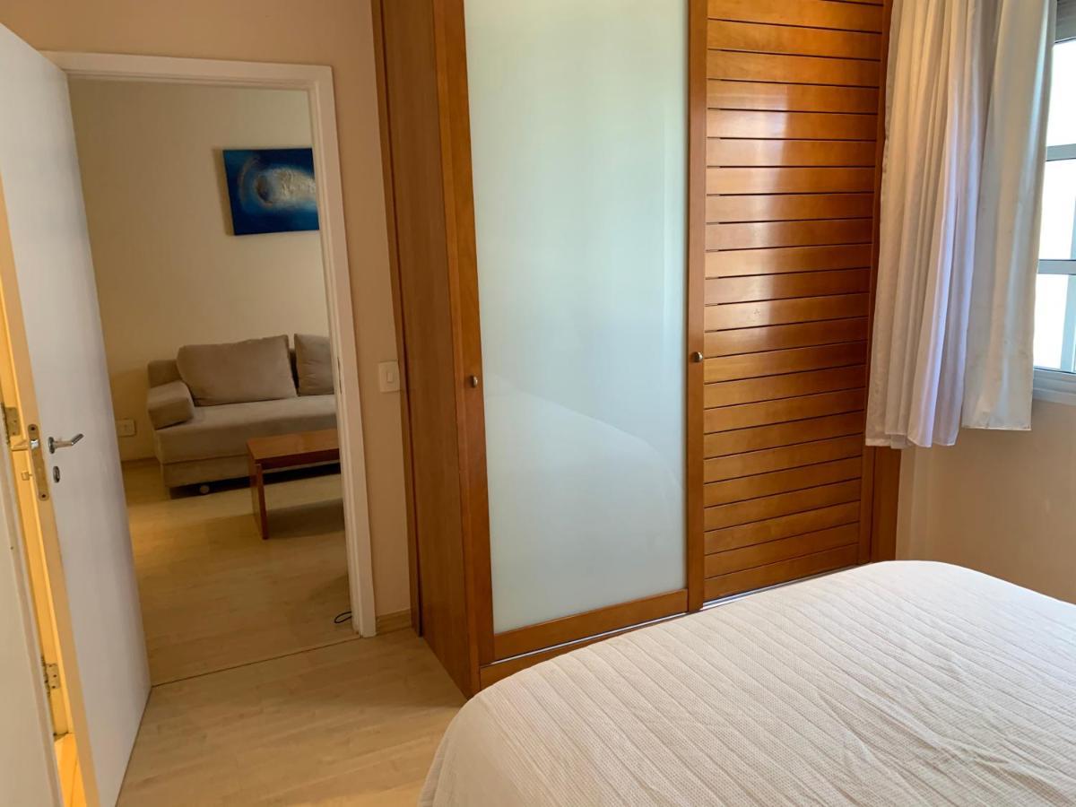 Apartment Residencial Com Servicos 45 Metros Decorado Com Sala, E Cozinha Na Quadra Da De Copacabana *