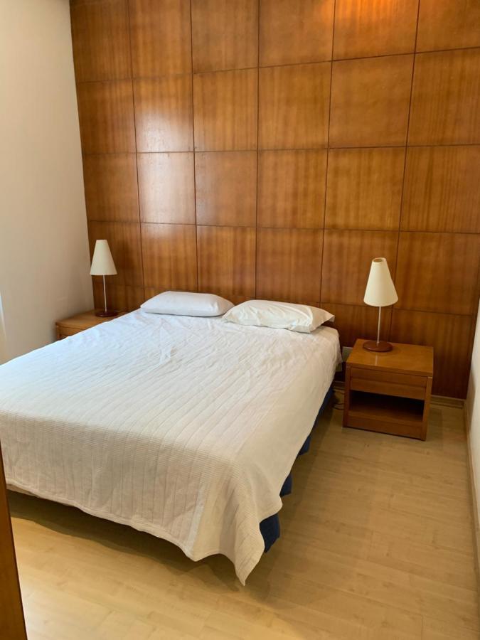 Apartment Residencial Com Servicos 45 Metros Decorado Com Sala, E Cozinha Na Quadra Da De Copacabana *