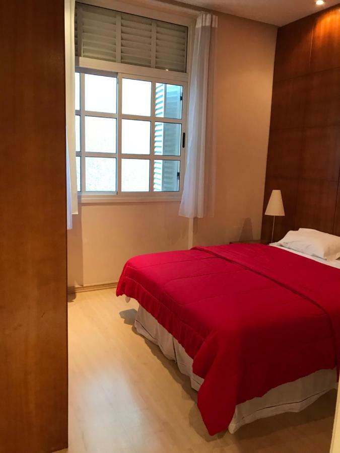 Residencial Com Servicos 45 Metros Decorado Com Sala, E Cozinha Na Quadra Da De Copacabana Rio de Janeiro