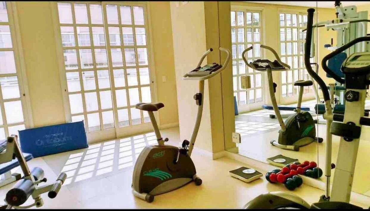 Apartment Residencial Com Servicos 45 Metros Decorado Com Sala, E Cozinha Na Quadra Da De Copacabana